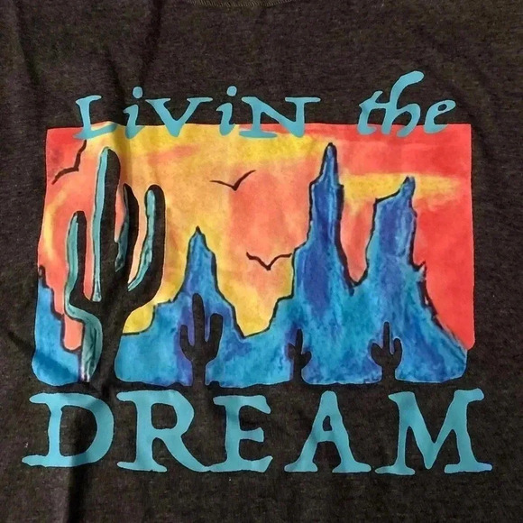 🆕Livin The Dream Graphic Tank Top L🆕 - Picture 4 of 4